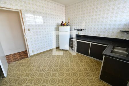 Casa à venda com 214m², 3 quartos e 5 vagasCozinha