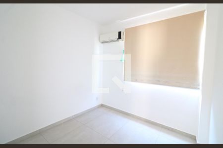 Quarto 1 de apartamento à venda com 3 quartos, 55m² em Portuguesa, Rio de Janeiro