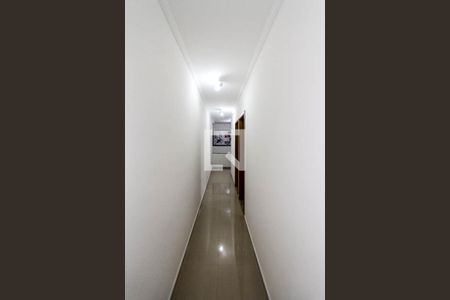 Casa à venda com 350m², 5 quartos e 5 vagasCorredor