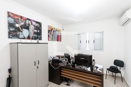 Casa à venda com 350m², 5 quartos e 5 vagasQuarto