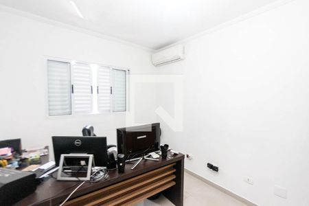 Casa à venda com 350m², 5 quartos e 5 vagasQuarto