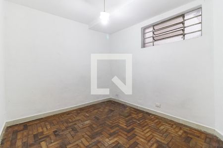 Quarto 1 de casa para alugar com 2 quartos, 50m² em Vila Brasilina, São Paulo