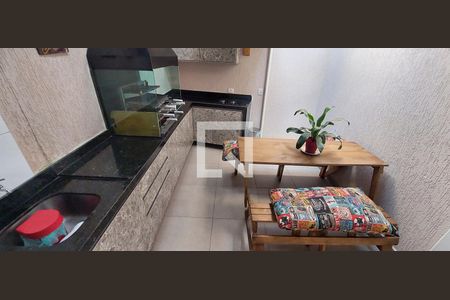 Casa à venda com 120m², 3 quartos e 2 vagas Casa à venda com 120m², 3 quartos e 2 vagasEspaço gourmet