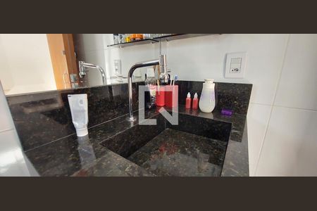 Casa à venda com 120m², 3 quartos e 2 vagas Casa à venda com 120m², 3 quartos e 2 vagasBanheiro Quarto 1 suíte