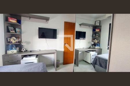 Casa à venda com 120m², 3 quartos e 2 vagas Casa à venda com 120m², 3 quartos e 2 vagasQuarto 3