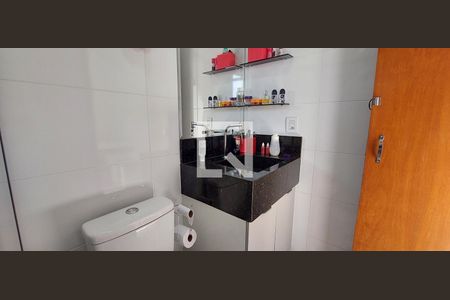 Casa à venda com 120m², 3 quartos e 2 vagas Casa à venda com 120m², 3 quartos e 2 vagasBanheiro Quarto 1 suíte