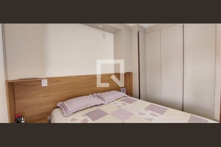 Casa à venda com 120m², 3 quartos e 2 vagas Casa à venda com 120m², 3 quartos e 2 vagasQuarto 1 suíte