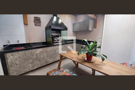 Casa à venda com 120m², 3 quartos e 2 vagas Casa à venda com 120m², 3 quartos e 2 vagasEspaço gourmet