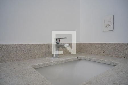 Apartamento à venda com 81m², 3 quartos e 1 vagaBanheiro suite