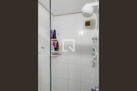 Apartamento à venda com 57m², 2 quartos e 1 vaga Apartamento à venda com 57m², 2 quartos e 1 vagaBanheiro 1