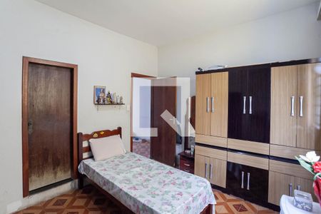 Casa à venda com 244m², 5 quartos e 3 vagas Casa à venda com 244m², 5 quartos e 3 vagassuíte 1