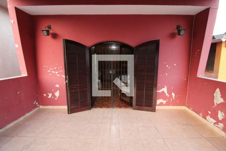 Casa à venda com 200m², 4 quartos e 2 vagasSuite - Varanda