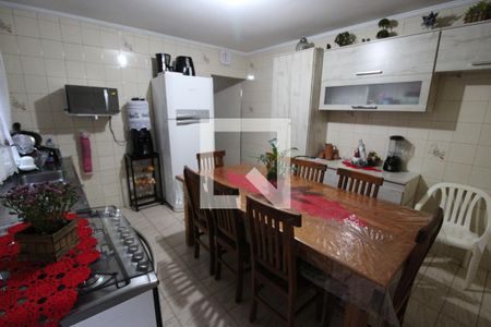 Casa à venda com 200m², 4 quartos e 2 vagasCozinha