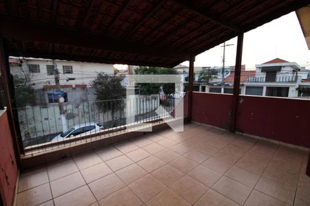 Casa à venda com 200m², 4 quartos e 2 vagasSuite - Varanda