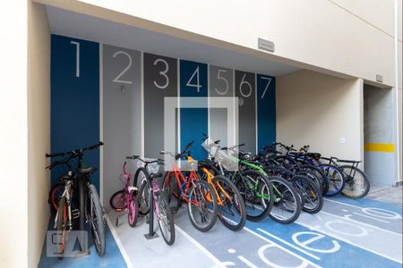 Apartamento à venda com 42m², 2 quartos e 1 vaga Apartamento à venda com 42m², 2 quartos e 1 vagaBicicletário