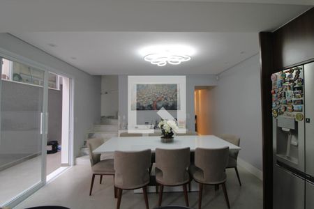 Casa à venda com 250m², 3 quartos e 2 vagasCozinha