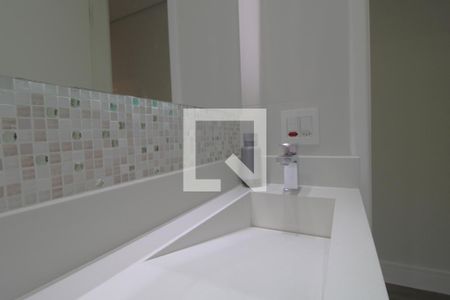 Casa à venda com 250m², 3 quartos e 2 vagasPia banheiro comum