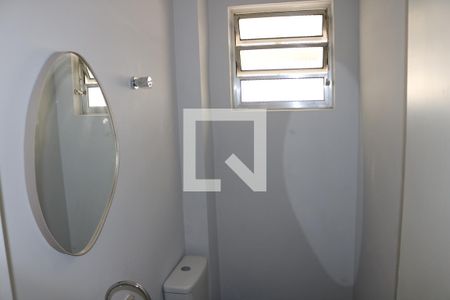 Lavabo de apartamento para alugar com 2 quartos, 84m² em Perdizes, São Paulo