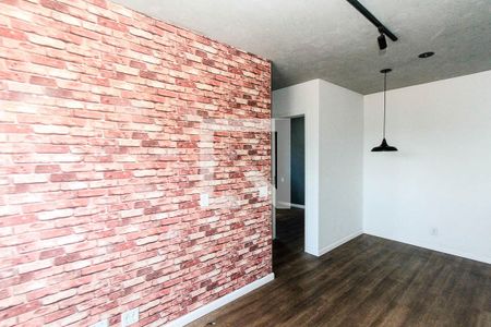 Sala de apartamento para alugar com 2 quartos, 45m² em Quinta da Paineira, São Paulo