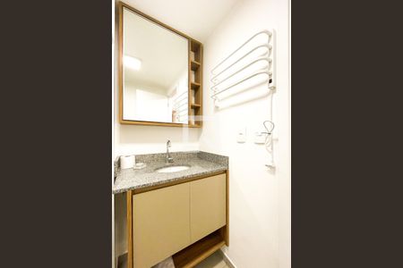 Studio para alugar com 24m², 1 quarto e sem vaga Studio para alugar com 24m², 1 quarto e sem vagaBanheiro