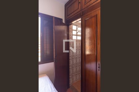 Casa à venda com 180m², 3 quartos e 2 vagas Casa à venda com 180m², 3 quartos e 2 vagasBanheiro da Suíte 2