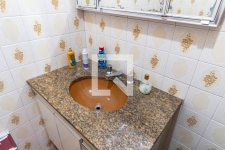 Casa à venda com 180m², 3 quartos e 2 vagas Casa à venda com 180m², 3 quartos e 2 vagasBanheiro da Suíte 1