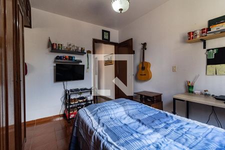 Casa à venda com 180m², 3 quartos e 2 vagas Casa à venda com 180m², 3 quartos e 2 vagasSuíte 3