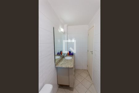 Apartamento para alugar com 83m², 2 quartos e 3 vagas Apartamento para alugar com 83m², 2 quartos e 3 vagasBanheiro