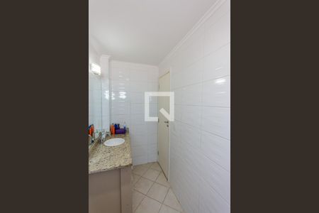 Apartamento para alugar com 83m², 2 quartos e 3 vagas Apartamento para alugar com 83m², 2 quartos e 3 vagasBanheiro