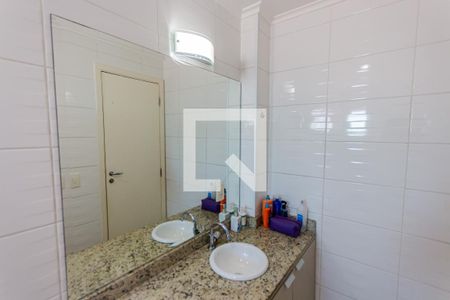 Apartamento para alugar com 83m², 2 quartos e 3 vagas Apartamento para alugar com 83m², 2 quartos e 3 vagasEspelho