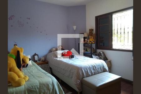Casa à venda com 341m², 3 quartos e 3 vagas Casa à venda com 341m², 3 quartos e 3 vagasFoto 24