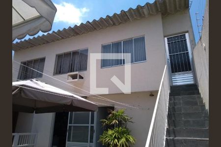 Casa à venda com 341m², 3 quartos e 3 vagas Casa à venda com 341m², 3 quartos e 3 vagasFoto 48