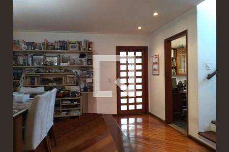 Casa à venda com 341m², 3 quartos e 3 vagas Casa à venda com 341m², 3 quartos e 3 vagasFoto 14