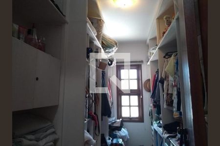 Casa à venda com 341m², 3 quartos e 3 vagas Casa à venda com 341m², 3 quartos e 3 vagasFoto 30