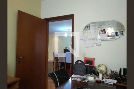 Casa à venda com 341m², 3 quartos e 3 vagas Casa à venda com 341m², 3 quartos e 3 vagasFoto 17