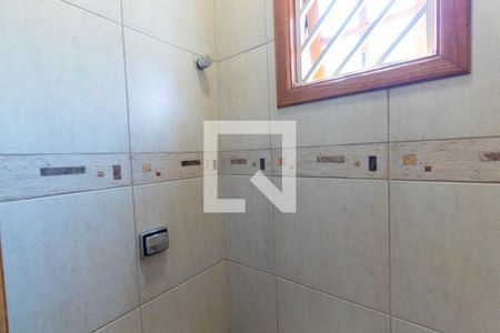 Casa à venda com 120m², 2 quartos e 2 vagasLavabo