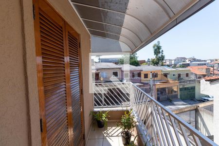 Casa à venda com 120m², 2 quartos e 2 vagasVaranda closet