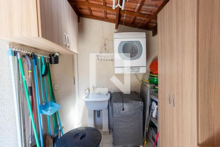 Casa à venda com 120m², 2 quartos e 2 vagasLavanderia