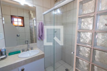 Casa à venda com 120m², 2 quartos e 2 vagasBanheiro da Suíte 2