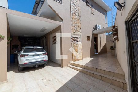 Casa à venda com 120m², 2 quartos e 2 vagasGaragem