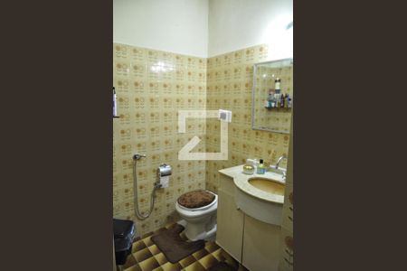 Casa à venda com 120m², 3 quartos e 1 vagaBanheiro 