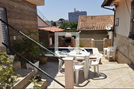 Casa à venda com 120m², 3 quartos e 1 vagaÁrea comum 