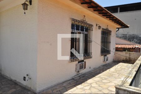 Casa à venda com 120m², 3 quartos e 1 vagaÁrea comum 