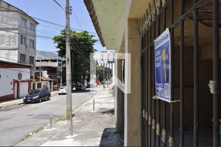 Casa à venda com 120m², 3 quartos e 1 vagaPlaquinha 