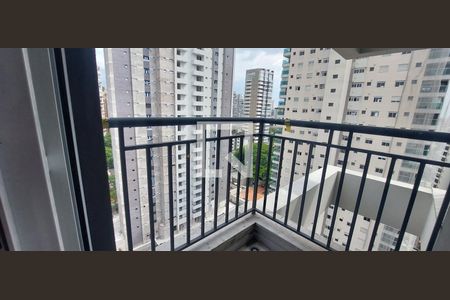 Apartamento à venda com 130m², 3 quartos e 4 vagas Apartamento à venda com 130m², 3 quartos e 4 vagasVaranda Quarto 3 suíte