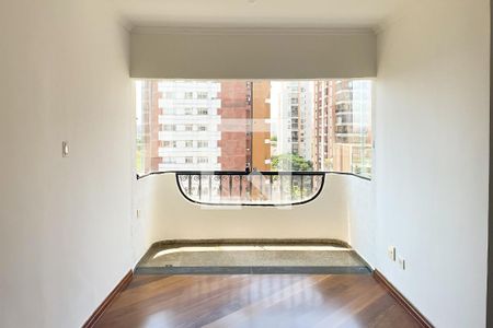 Sala de apartamento para alugar com 2 quartos, 75m² em Vila Madalena, São Paulo