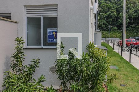 Apartamento à venda com 48m², 2 quartos e 1 vaga Apartamento à venda com 48m², 2 quartos e 1 vagaPlaca Quinto Andar