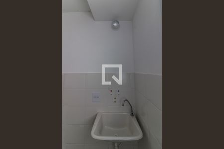 Apartamento à venda com 48m², 2 quartos e 1 vaga Apartamento à venda com 48m², 2 quartos e 1 vagaCozinha e Área de Serviço