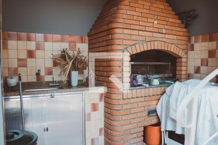 Casa à venda com 115m², 3 quartos e 5 vagas Casa à venda com 115m², 3 quartos e 5 vagasChurrasqueira