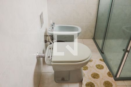 Casa à venda com 115m², 3 quartos e 5 vagas Casa à venda com 115m², 3 quartos e 5 vagasBanheiro